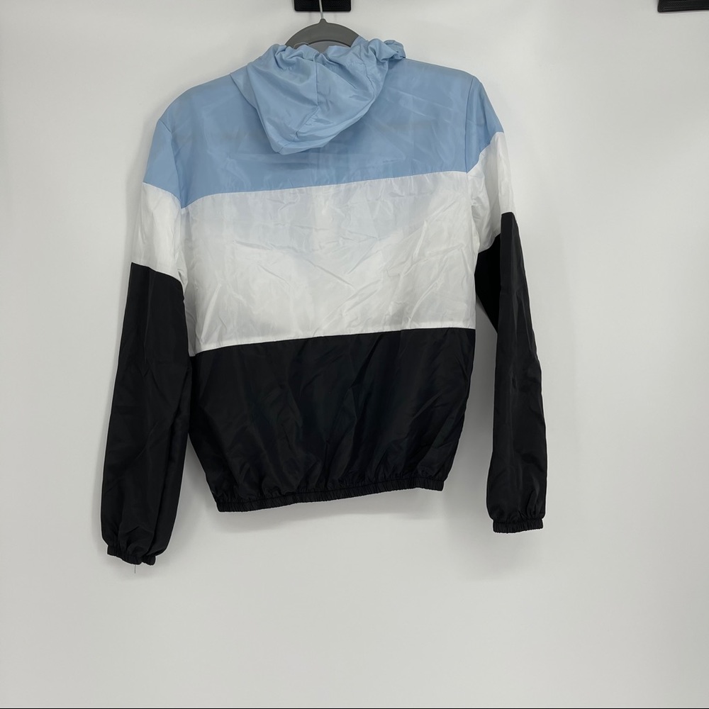 TRI-COLOR ZIP CLOSE LIGHTWEIGHT WIND BREAKER LARGE - Picture 7 of 7